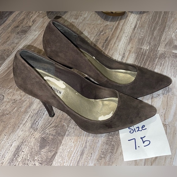 Brown Suede Steve Madden Heels: Size 7.5 - Picture 1 of 4